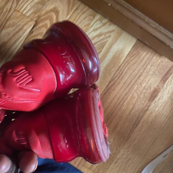 red Artic - Picture 4 of 4